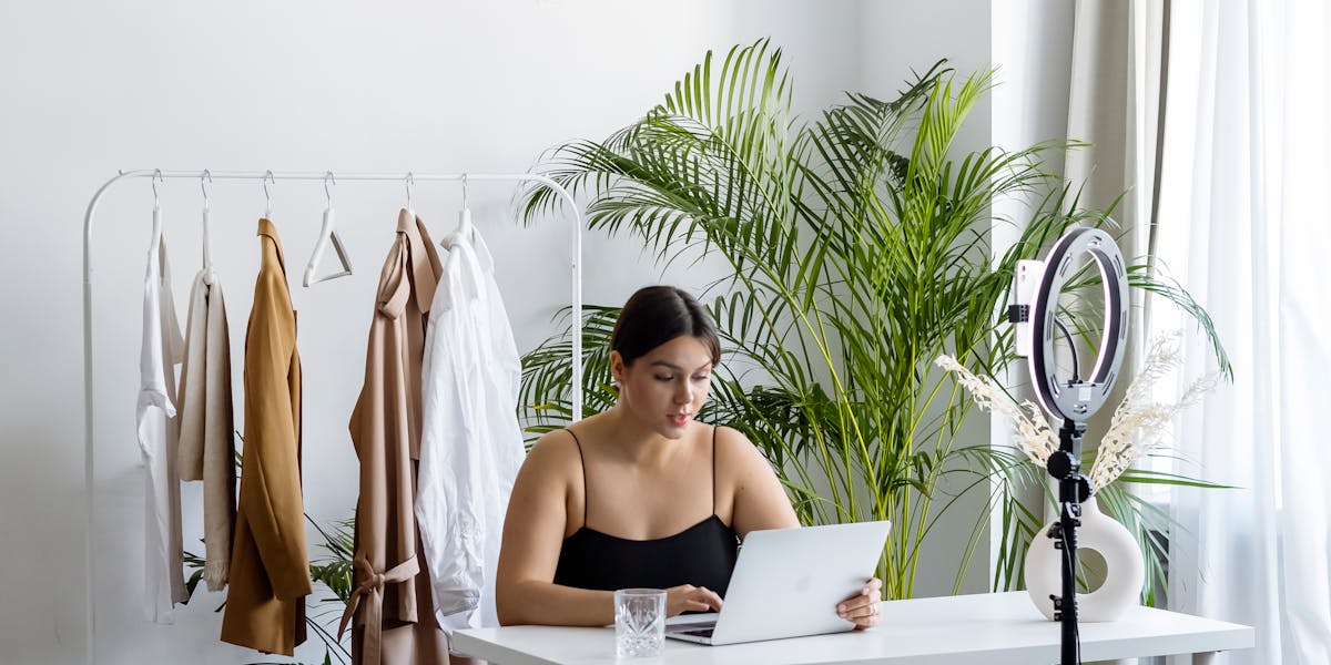 vídeos redes sociais e-commerce